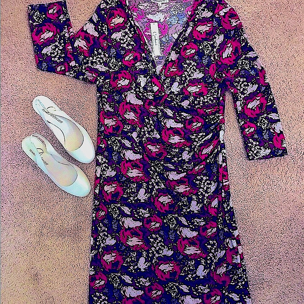 💜🖤 DRESS, MIDI, V neck